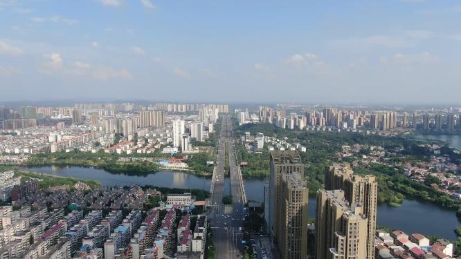 城市航拍湖南岳阳南湖大道 