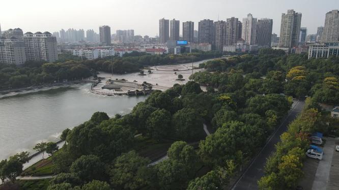 航拍湖南岳阳南湖广场