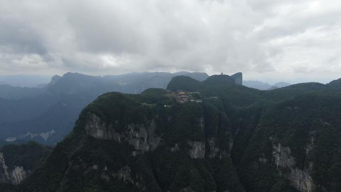 航拍湖南张家界天门山5A景区