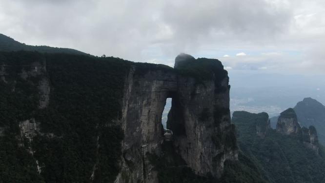 航拍湖南张家界天门山5A景区