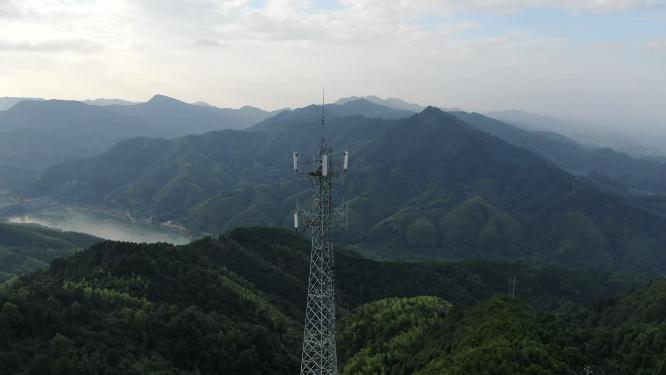 航拍山顶信号塔
