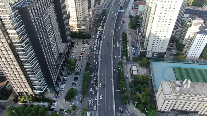 航拍湖北武汉中北路城市交通