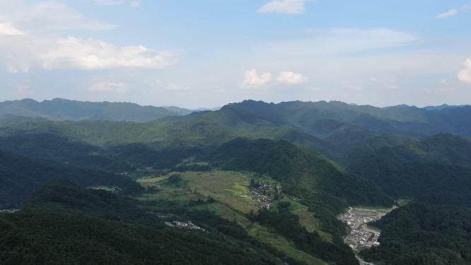 航拍大山山谷森林
