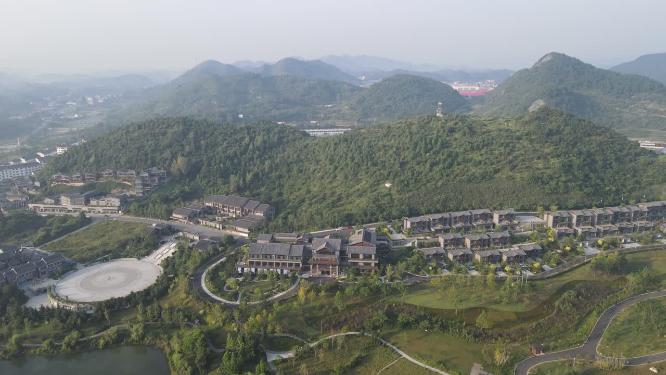 航拍贵州山区农村