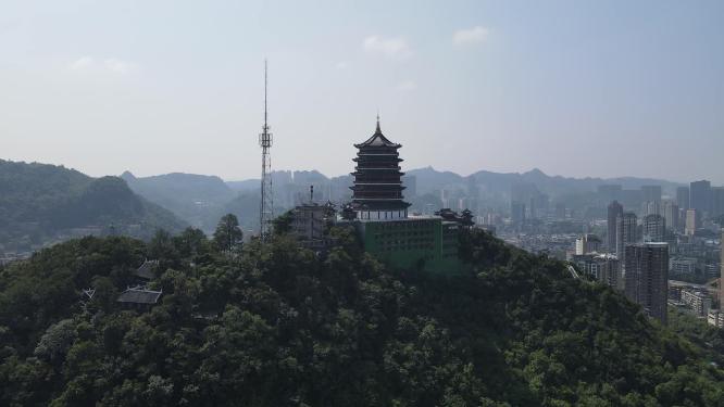 航拍贵州贵阳东山寺