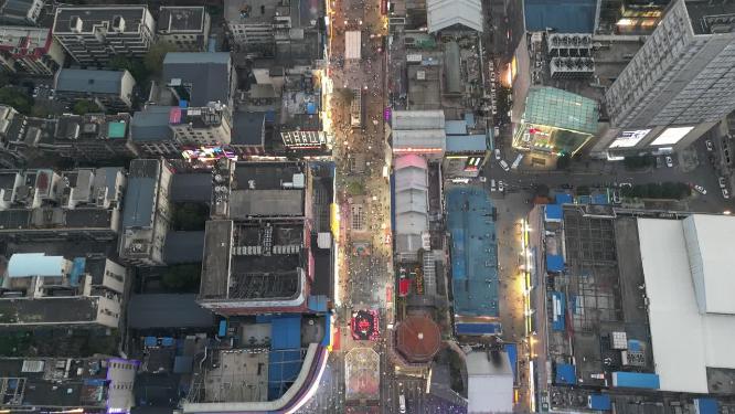 城市夜景车流人流航拍