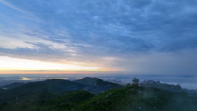 登扁山看日出
