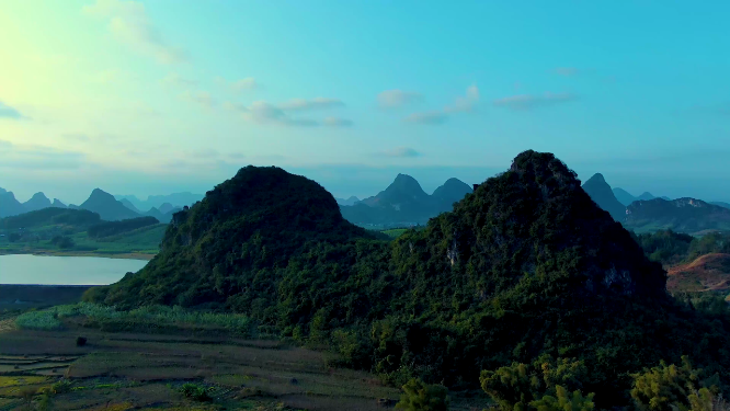 广西柳州柳城县午后的山水美景4K航拍视频素材