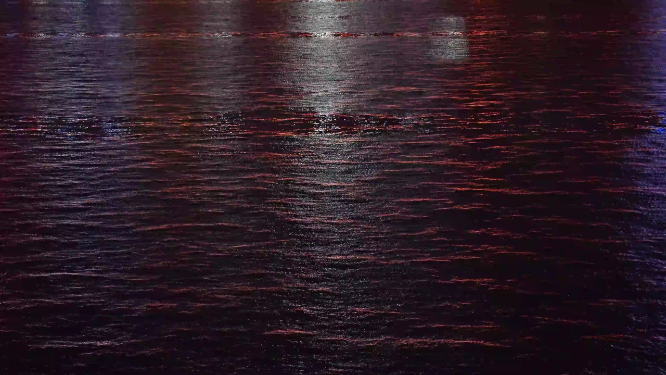 杭州城市阳台江面波光粼粼夜景4K视频素材