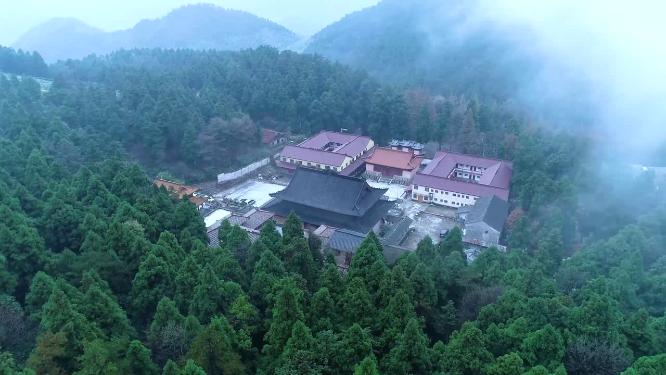 浙江天台山华顶寺雾景4K航拍视频