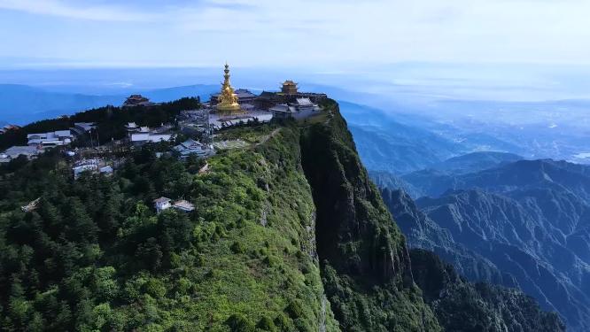 四川峨眉山金顶大佛航拍视频素材
