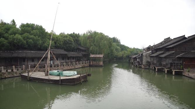 浙江嘉兴乌镇东栅高竿船4K视频素材
