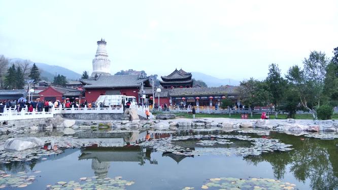 山西五台山台怀镇塔院寺视频素材