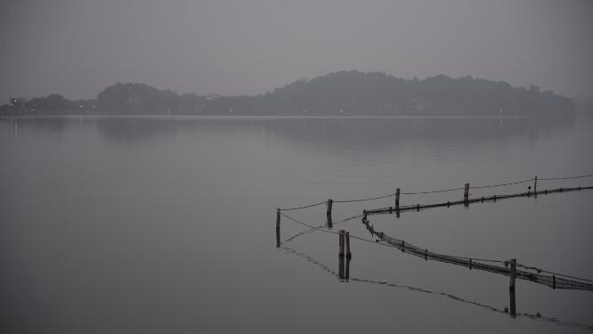 杭州西湖雾天风景实拍视频