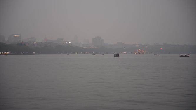 杭州西湖雾天风景实拍视频