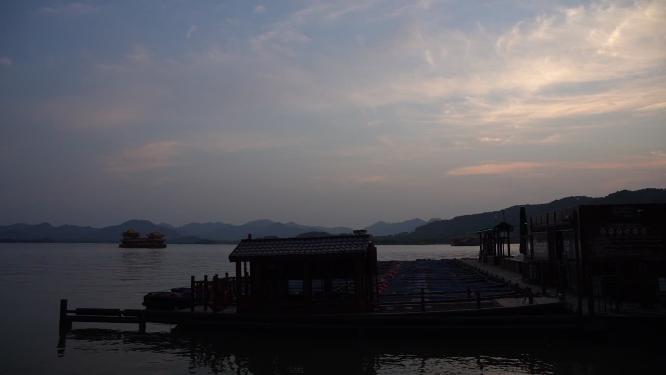 杭州西湖湖滨一公园机动船码头视频素材