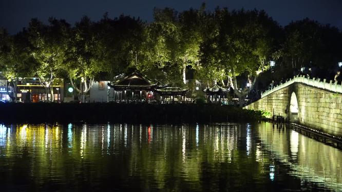 杭州西湖宝石山保俶塔夜景视频素材