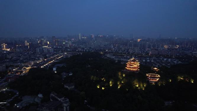 杭州吴山城隍阁景区夜景航拍视频素材