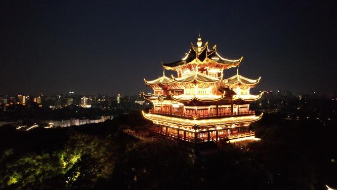 杭州吴山城隍阁景区夜景航拍视频素材