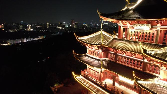 杭州吴山城隍阁夜景航拍视频素材