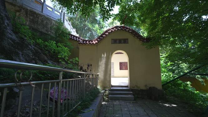 武汉武昌区宝通寺景点实拍视频