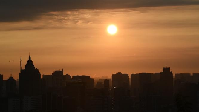 杭州西湖宝石山保俶塔风景实拍视频