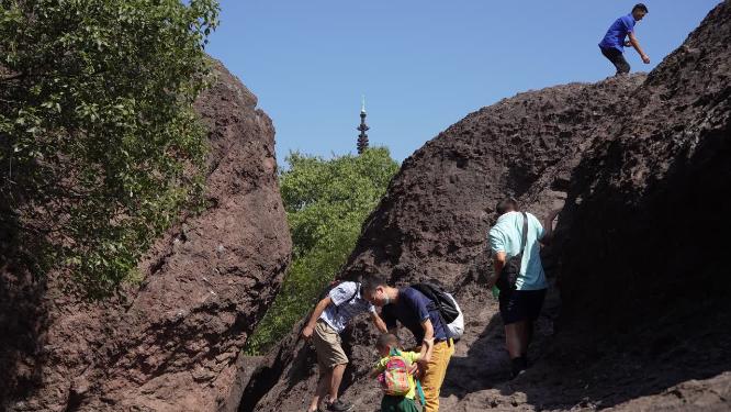 杭州西湖宝石山风景实拍视频