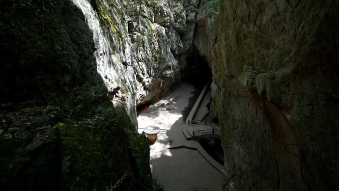 武汉江夏区白云洞景区实拍视频