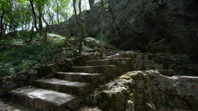 武汉江夏区白云洞景区实拍视频