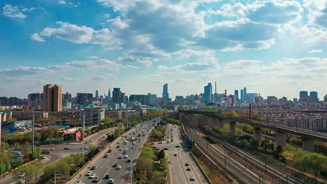 中国辽宁沈阳城市风景航拍马路铁路