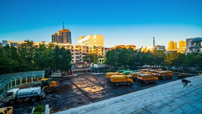 施工队建筑工地铺设沥青柏油马路过程延时