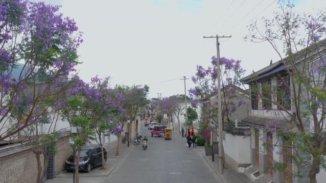 穿梭大理特色风韵街道