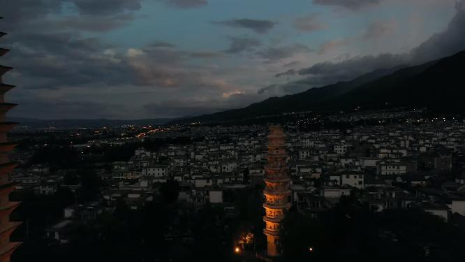 暮色大理夜景航拍