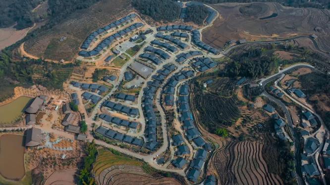 云南沧源县佤族翁丁新农村全景