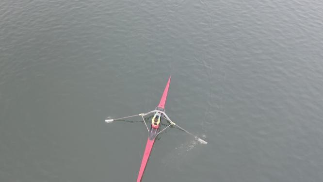 湖面划船空镜素材