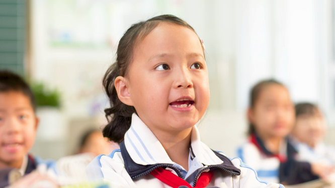 小学生课堂朗诵