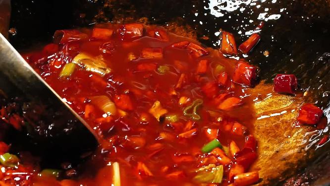 美食红油辣汤