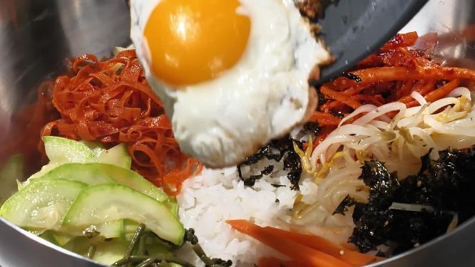 美食韩式拌饭