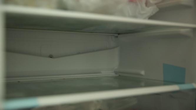 冰箱冰柜放置储存鸡蛋