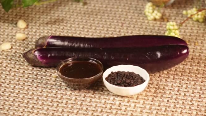 东北美食茄子大酱豆豉