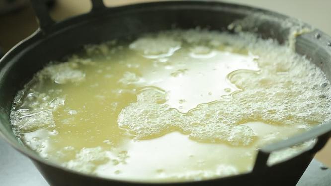 古法酸浆白醋点水豆腐