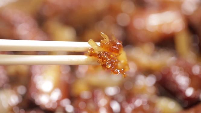 家常菜海蜇皮红烧海蜇