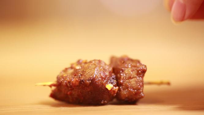 烤羊肉串烧烤烤串