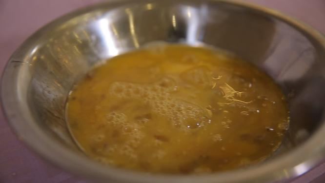 磕鸡蛋打鸡蛋搅鸡蛋