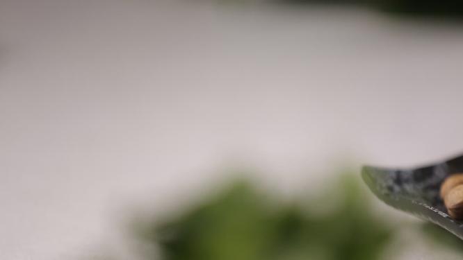下酒菜卤花生