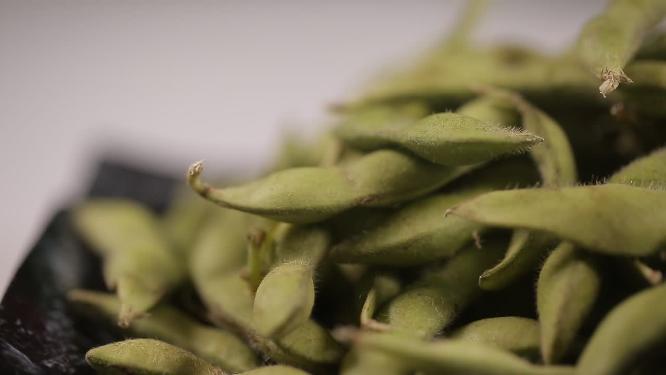 下酒菜卤毛豆