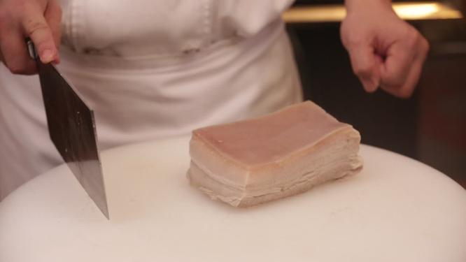 切五花肉肉片