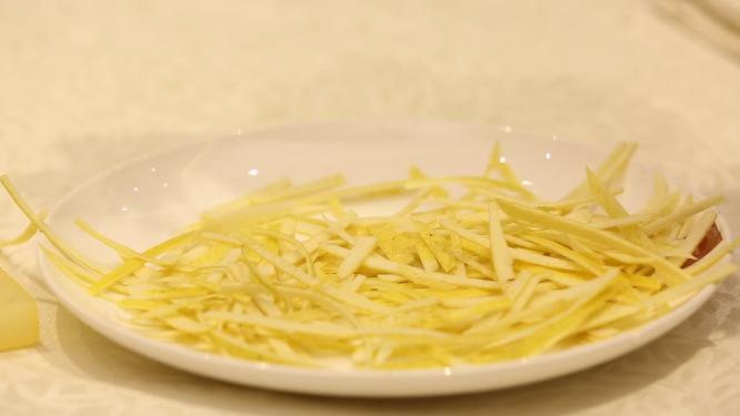 切柚子皮制作柚子茶6