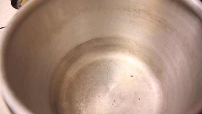 排骨汤沸水炖小排
