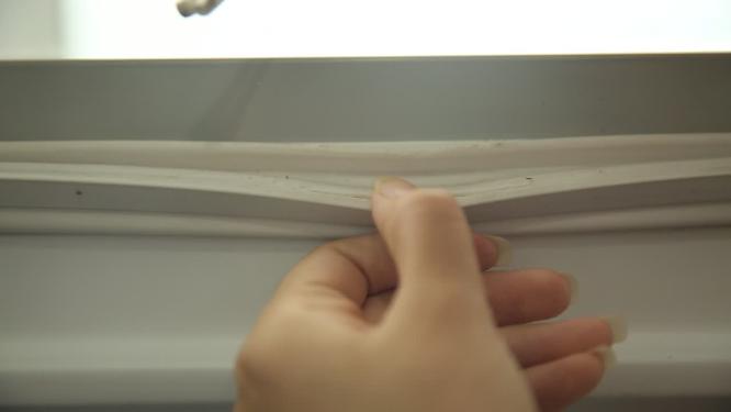棉签抹布清理冰箱密封条卫生死角5